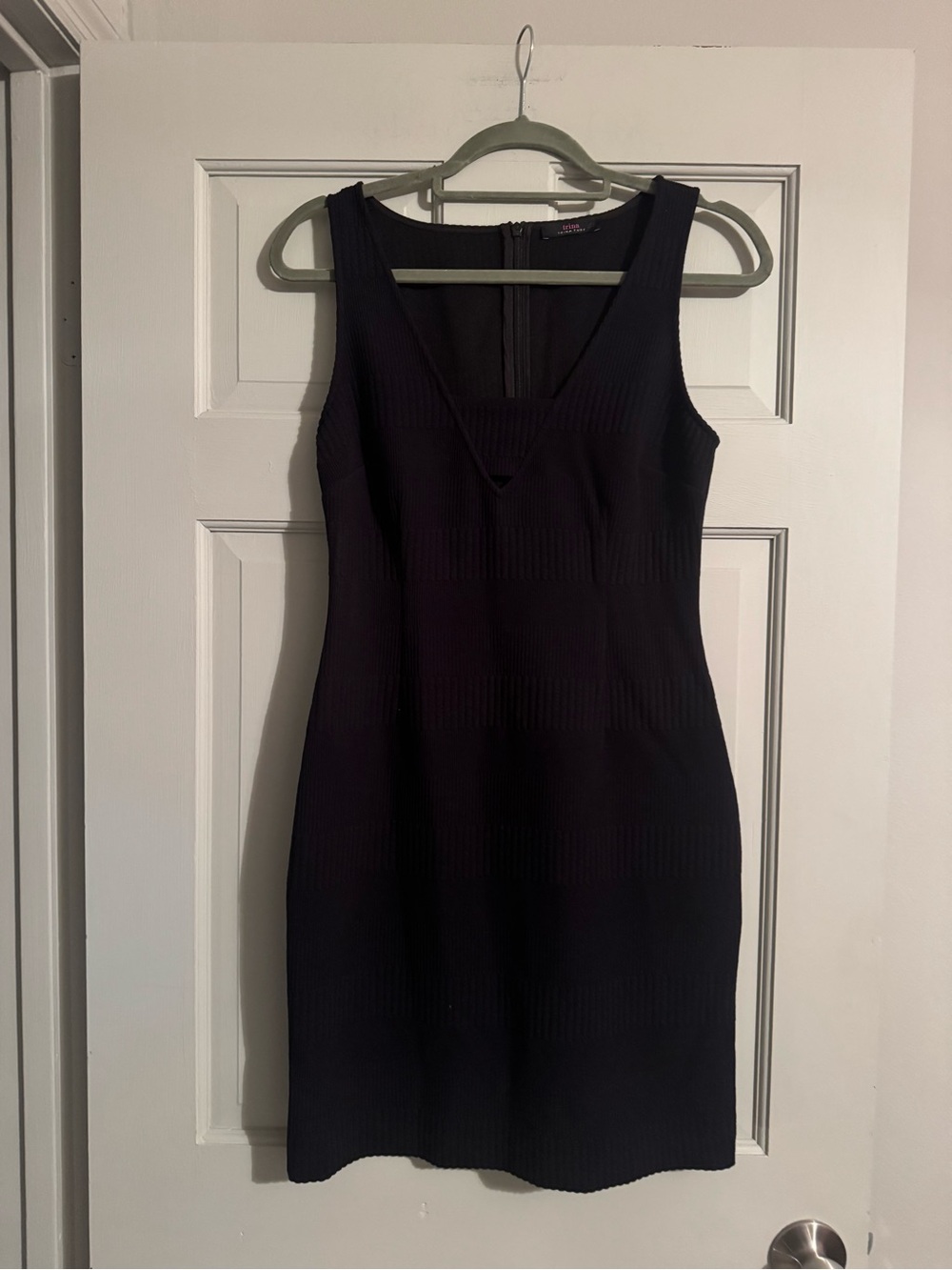 Trina Turk Black Ribbed Sleeveless V-Neck Mini Dress